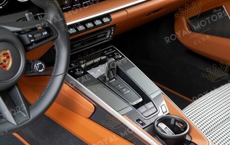 Porsche 911, 2024 год, 35 500 000 рублей, 11 фотография