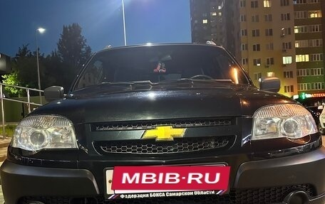 Chevrolet Niva I рестайлинг, 2018 год, 890 000 рублей, 7 фотография