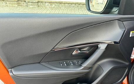 Peugeot 2008 II, 2021 год, 1 749 000 рублей, 14 фотография