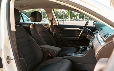 Volkswagen Passat B7, 2014 год, 1 195 000 рублей, 24 фотография