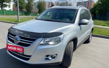 Volkswagen Tiguan I, 2008 год, 915 000 рублей, 2 фотография