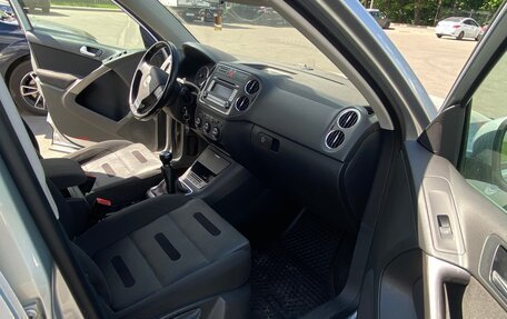 Volkswagen Tiguan I, 2008 год, 915 000 рублей, 17 фотография