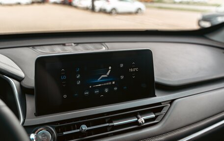 Chery Tiggo 8 I, 2020 год, 1 395 000 рублей, 21 фотография