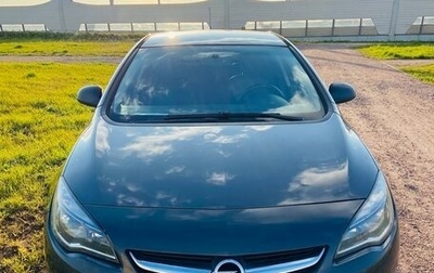 Opel Astra J, 2013 год, 820 000 рублей, 1 фотография