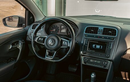 Volkswagen Polo VI (EU Market), 2019 год, 995 000 рублей, 11 фотография