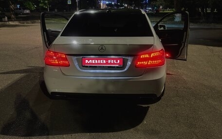 Mercedes-Benz E-Класс, 2012 год, 1 500 000 рублей, 1 фотография