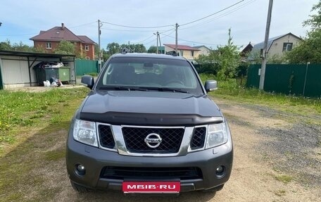 Nissan Pathfinder, 2011 год, 1 600 000 рублей, 1 фотография