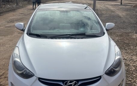 Hyundai Avante, 2012 год, 930 000 рублей, 1 фотография