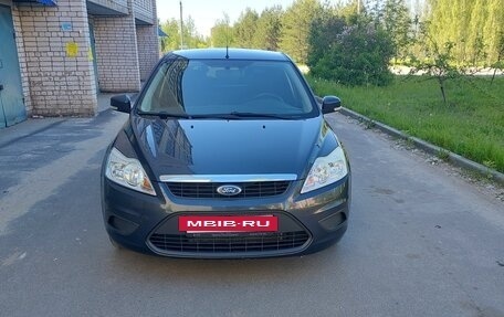 Ford Focus II рестайлинг, 2010 год, 765 000 рублей, 2 фотография
