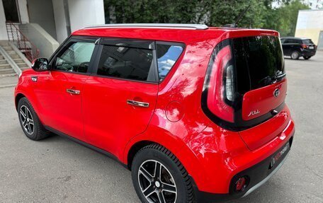 KIA Soul II рестайлинг, 2018 год, 1 595 000 рублей, 8 фотография