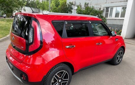 KIA Soul II рестайлинг, 2018 год, 1 595 000 рублей, 11 фотография