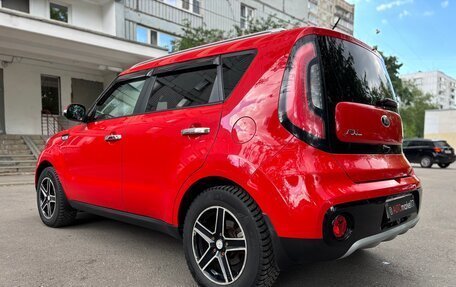 KIA Soul II рестайлинг, 2018 год, 1 595 000 рублей, 9 фотография