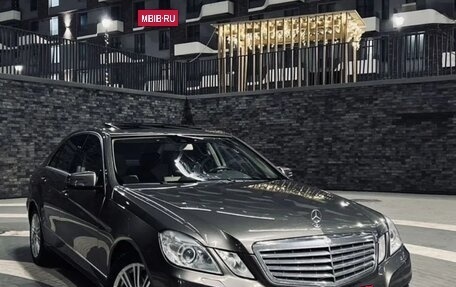 Mercedes-Benz E-Класс, 2010 год, 1 440 000 рублей, 2 фотография