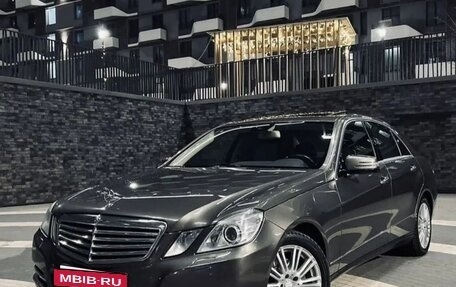 Mercedes-Benz E-Класс, 2010 год, 1 440 000 рублей, 11 фотография