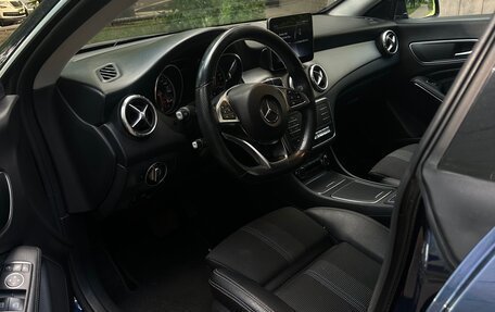 Mercedes-Benz CLA, 2018 год, 1 550 000 рублей, 7 фотография