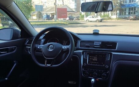 Volkswagen Passat B8 рестайлинг, 2017 год, 1 500 000 рублей, 6 фотография