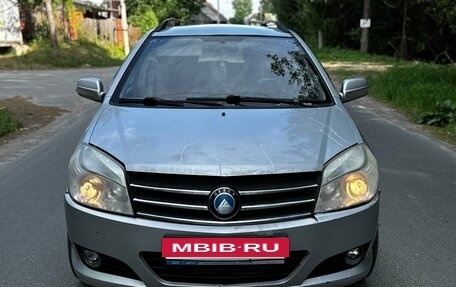 Geely MK Cross I, 2013 год, 135 000 рублей, 3 фотография