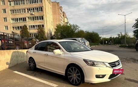 Honda Accord IX рестайлинг, 2013 год, 1 500 000 рублей, 23 фотография