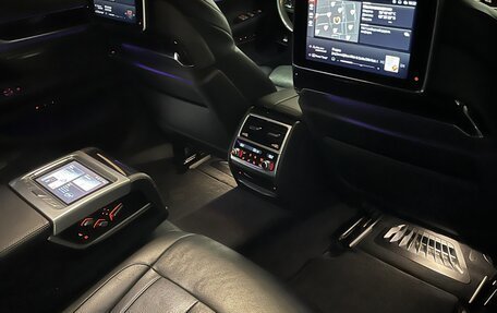 BMW 7 серия, 2019 год, 7 000 000 рублей, 9 фотография