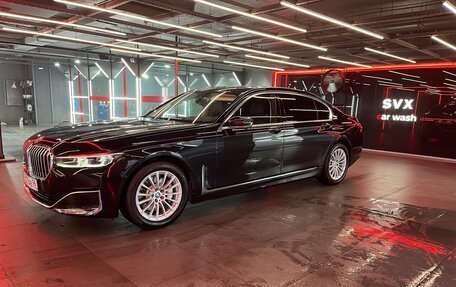BMW 7 серия, 2019 год, 7 000 000 рублей, 3 фотография
