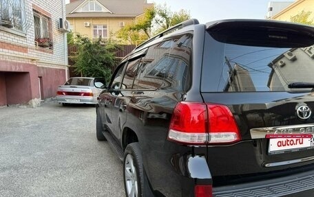 Toyota Land Cruiser 200, 2009 год, 3 100 000 рублей, 6 фотография