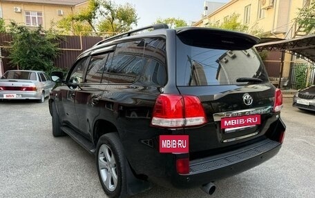 Toyota Land Cruiser 200, 2009 год, 3 100 000 рублей, 19 фотография