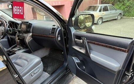 Toyota Land Cruiser 200, 2009 год, 3 100 000 рублей, 34 фотография
