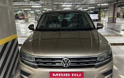 Volkswagen Tiguan II, 2018 год, 3 150 000 рублей, 1 фотография