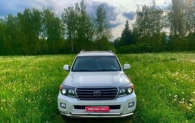 Toyota Land Cruiser 200, 2015 год, 4 200 000 рублей, 1 фотография