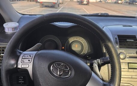 Toyota Corolla, 2006 год, 590 000 рублей, 6 фотография
