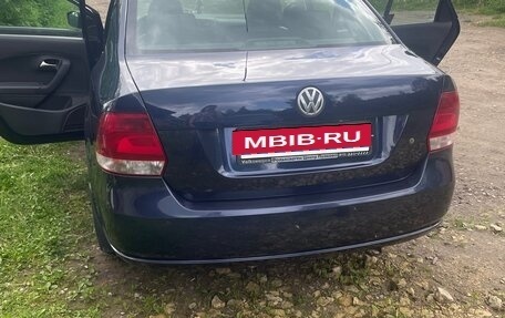 Volkswagen Polo VI (EU Market), 2012 год, 650 000 рублей, 3 фотография
