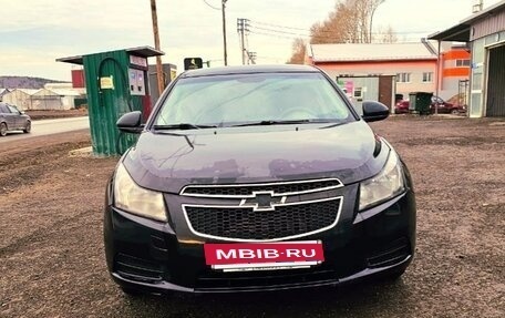 Chevrolet Cruze II, 2010 год, 618 000 рублей, 5 фотография