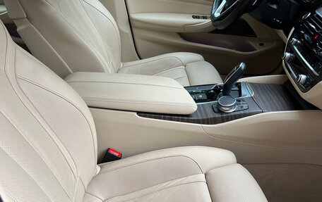 BMW 5 серия, 2018 год, 4 700 000 рублей, 14 фотография
