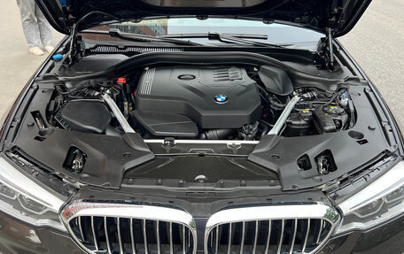 BMW 5 серия, 2018 год, 4 700 000 рублей, 19 фотография