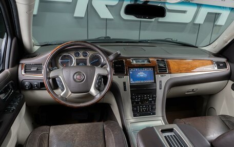 Cadillac Escalade III, 2013 год, 1 999 000 рублей, 7 фотография