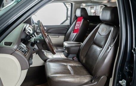 Cadillac Escalade III, 2013 год, 1 999 000 рублей, 12 фотография