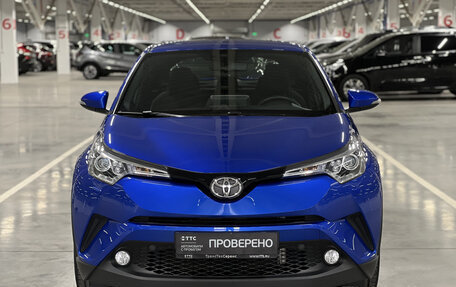 Toyota C-HR I рестайлинг, 2019 год, 2 399 000 рублей, 6 фотография
