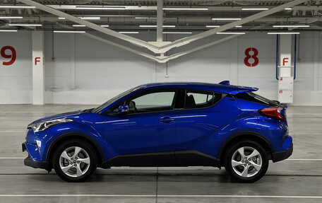 Toyota C-HR I рестайлинг, 2019 год, 2 399 000 рублей, 12 фотография