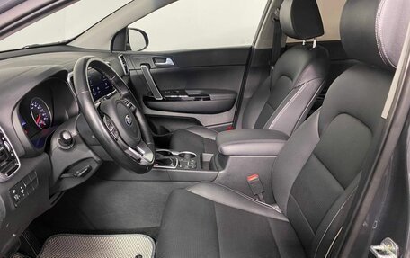 KIA Sportage IV рестайлинг, 2021 год, 2 600 000 рублей, 15 фотография