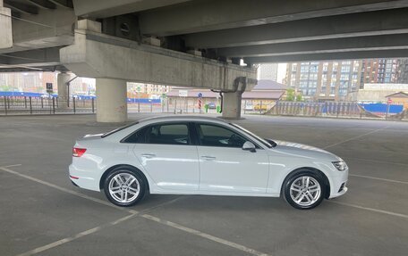 Audi A4, 2016 год, 2 000 000 рублей, 6 фотография