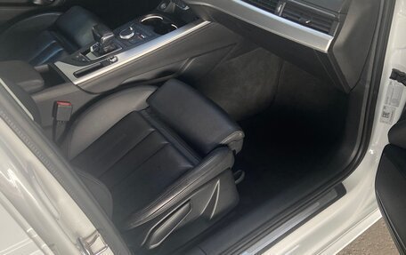 Audi A4, 2016 год, 2 000 000 рублей, 21 фотография