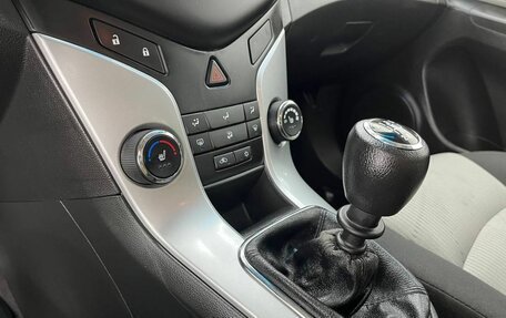 Chevrolet Cruze II, 2013 год, 857 000 рублей, 17 фотография
