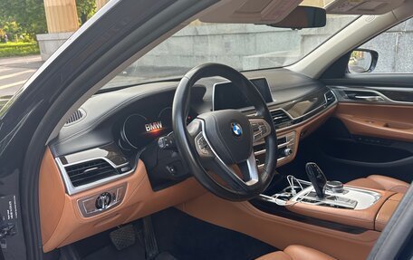 BMW 7 серия, 2018 год, 5 500 000 рублей, 12 фотография