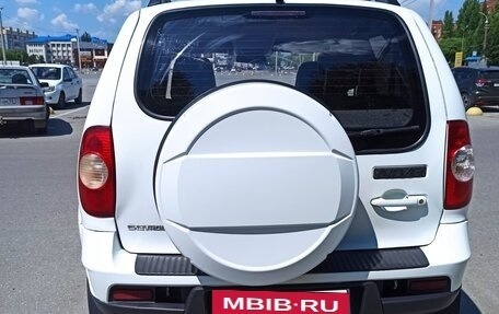Chevrolet Niva I рестайлинг, 2016 год, 585 000 рублей, 6 фотография