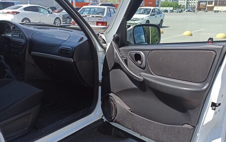Chevrolet Niva I рестайлинг, 2016 год, 585 000 рублей, 22 фотография