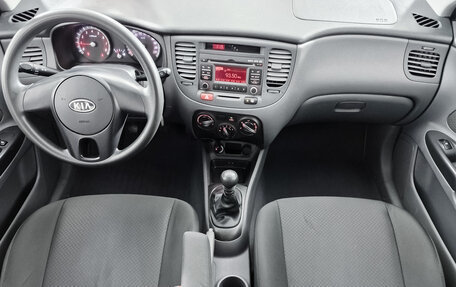 KIA Rio II, 2011 год, 449 000 рублей, 18 фотография