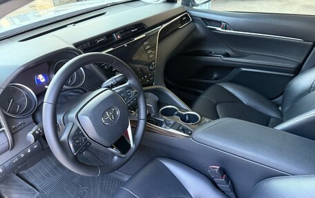 Toyota Camry, 2019 год, 2 500 000 рублей, 11 фотография