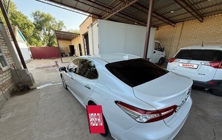Toyota Camry, 2019 год, 2 500 000 рублей, 4 фотография
