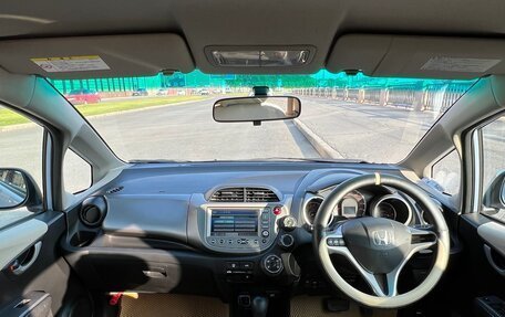Honda Fit III, 2009 год, 770 000 рублей, 18 фотография