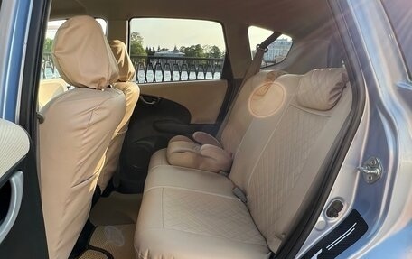 Honda Fit III, 2009 год, 770 000 рублей, 23 фотография